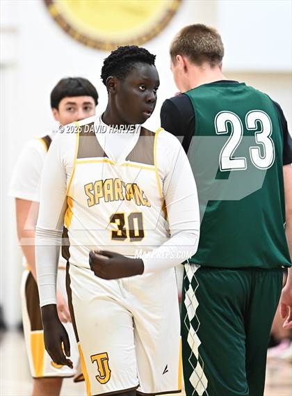 Thumbnail 3 in FR: George Washington @ Thomas Jefferson photogallery.