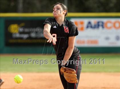 Thumbnail 3 in Vista Ridge vs. New Braunfels (Westlake Tournament) photogallery.