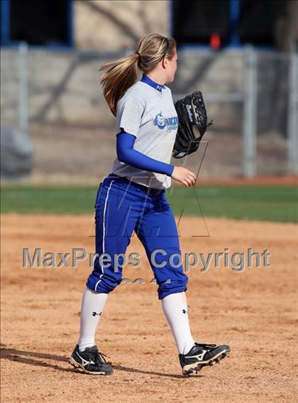 Thumbnail 1 in Vista Ridge vs. New Braunfels (Westlake Tournament) photogallery.