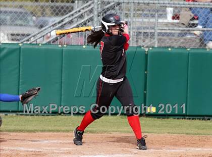 Thumbnail 2 in Vista Ridge vs. New Braunfels (Westlake Tournament) photogallery.