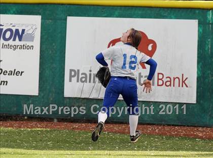 Thumbnail 3 in Vista Ridge vs. New Braunfels (Westlake Tournament) photogallery.