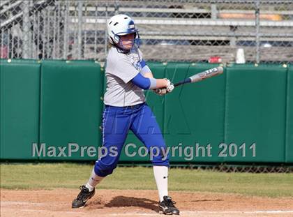 Thumbnail 2 in Vista Ridge vs. New Braunfels (Westlake Tournament) photogallery.