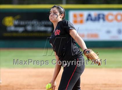 Thumbnail 2 in Vista Ridge vs. New Braunfels (Westlake Tournament) photogallery.