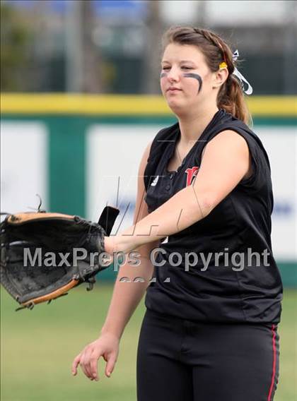Thumbnail 2 in Vista Ridge vs. New Braunfels (Westlake Tournament) photogallery.