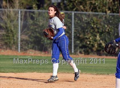 Thumbnail 3 in Vista Ridge vs. New Braunfels (Westlake Tournament) photogallery.