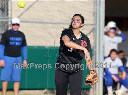 Thumbnail 3 in Vista Ridge vs. New Braunfels (Westlake Tournament) photogallery.