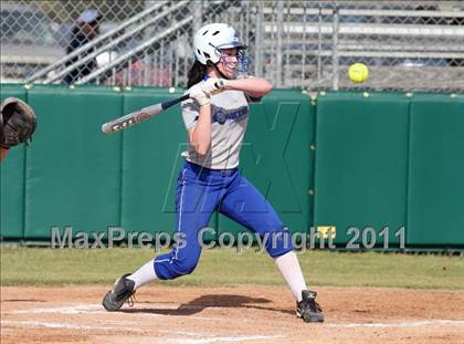 Thumbnail 3 in Vista Ridge vs. New Braunfels (Westlake Tournament) photogallery.