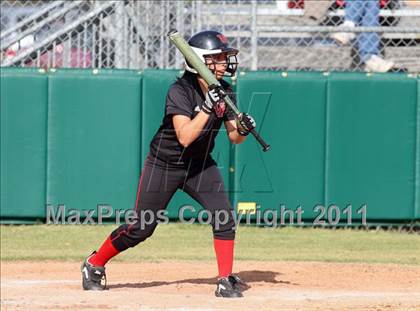 Thumbnail 1 in Vista Ridge vs. New Braunfels (Westlake Tournament) photogallery.