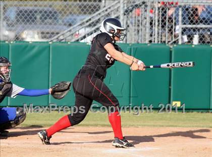 Thumbnail 2 in Vista Ridge vs. New Braunfels (Westlake Tournament) photogallery.