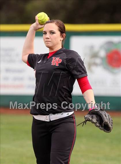 Thumbnail 2 in Vista Ridge vs. New Braunfels (Westlake Tournament) photogallery.
