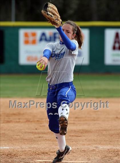 Thumbnail 3 in Vista Ridge vs. New Braunfels (Westlake Tournament) photogallery.