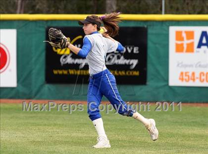 Thumbnail 1 in Vista Ridge vs. New Braunfels (Westlake Tournament) photogallery.