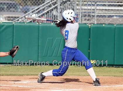 Thumbnail 3 in Vista Ridge vs. New Braunfels (Westlake Tournament) photogallery.