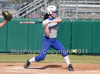 Thumbnail 1 in Vista Ridge vs. New Braunfels (Westlake Tournament) photogallery.
