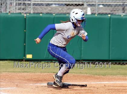 Thumbnail 1 in Vista Ridge vs. New Braunfels (Westlake Tournament) photogallery.