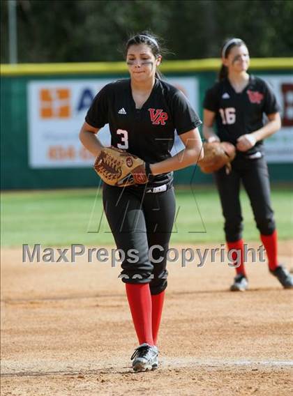 Thumbnail 2 in Vista Ridge vs. New Braunfels (Westlake Tournament) photogallery.