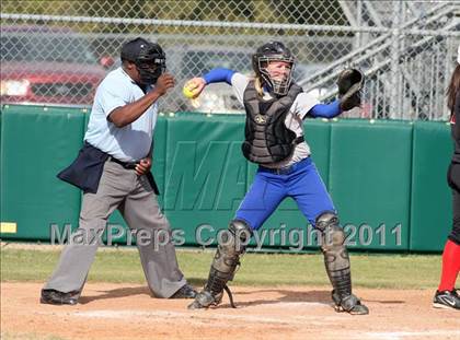 Thumbnail 2 in Vista Ridge vs. New Braunfels (Westlake Tournament) photogallery.