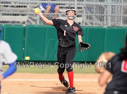 Thumbnail 1 in Vista Ridge vs. New Braunfels (Westlake Tournament) photogallery.