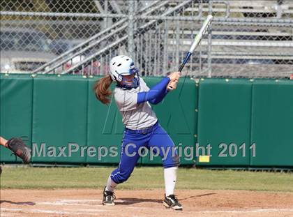 Thumbnail 2 in Vista Ridge vs. New Braunfels (Westlake Tournament) photogallery.