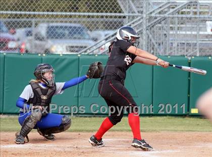 Thumbnail 1 in Vista Ridge vs. New Braunfels (Westlake Tournament) photogallery.