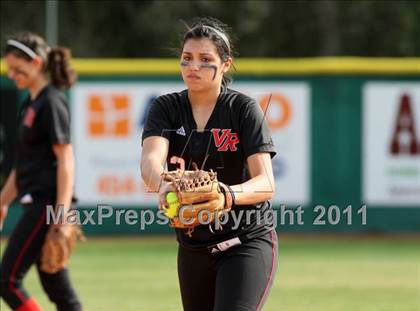 Thumbnail 1 in Vista Ridge vs. New Braunfels (Westlake Tournament) photogallery.