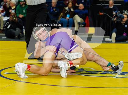 Thumbnail 1 in 2022 NYSPHSAA Wrestling Championships - Finals 132 lbs - 160 lbs photogallery.