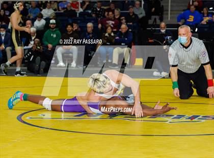 Thumbnail 1 in 2022 NYSPHSAA Wrestling Championships - Finals 132 lbs - 160 lbs photogallery.
