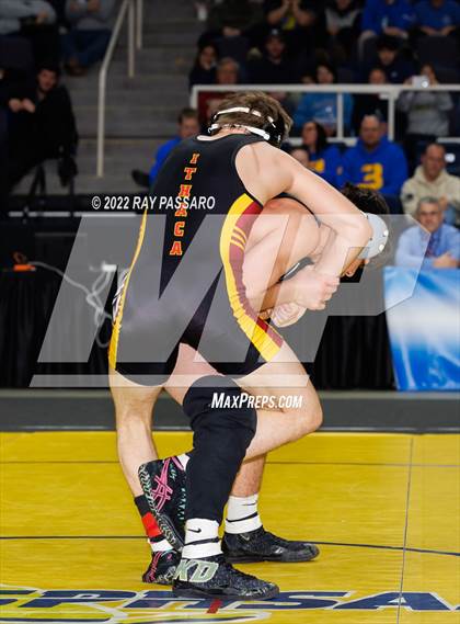 Thumbnail 1 in 2022 NYSPHSAA Wrestling Championships - Finals 132 lbs - 160 lbs photogallery.