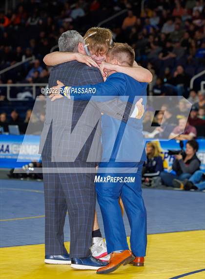 Thumbnail 1 in 2022 NYSPHSAA Wrestling Championships - Finals 132 lbs - 160 lbs photogallery.
