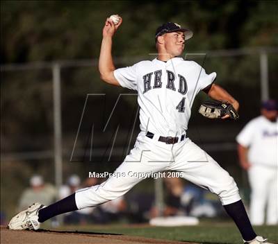 Thumbnail 1 in Tokay vs Elk Grove (D1 Sec. Final)#1 photogallery.