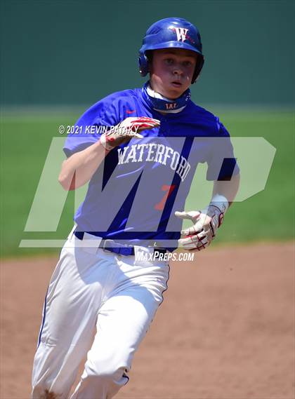 Thumbnail 2 in Waterford vs. East Catholic (CIAC Class M Semifinal) photogallery.
