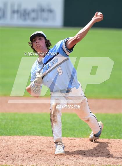 Thumbnail 2 in Waterford vs. East Catholic (CIAC Class M Semifinal) photogallery.