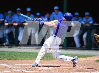 Thumbnail 2 in Waterford vs. East Catholic (CIAC Class M Semifinal) photogallery.