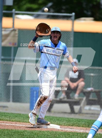Thumbnail 3 in Waterford vs. East Catholic (CIAC Class M Semifinal) photogallery.