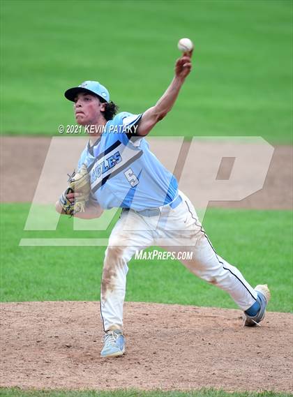 Thumbnail 2 in Waterford vs. East Catholic (CIAC Class M Semifinal) photogallery.