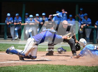 Thumbnail 2 in Waterford vs. East Catholic (CIAC Class M Semifinal) photogallery.