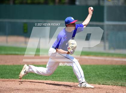 Thumbnail 2 in Waterford vs. East Catholic (CIAC Class M Semifinal) photogallery.