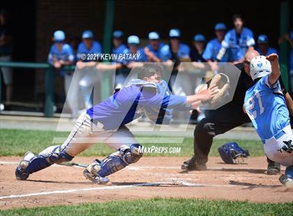 Thumbnail 3 in Waterford vs. East Catholic (CIAC Class M Semifinal) photogallery.