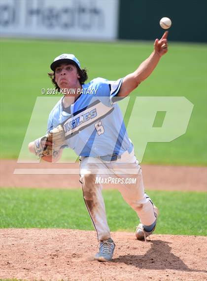 Thumbnail 3 in Waterford vs. East Catholic (CIAC Class M Semifinal) photogallery.
