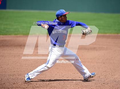 Thumbnail 2 in Waterford vs. East Catholic (CIAC Class M Semifinal) photogallery.
