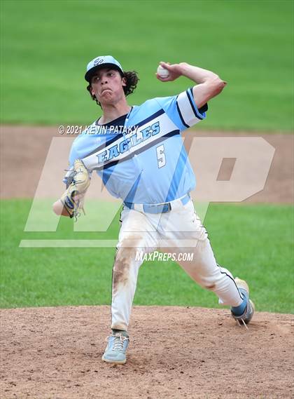 Thumbnail 1 in Waterford vs. East Catholic (CIAC Class M Semifinal) photogallery.