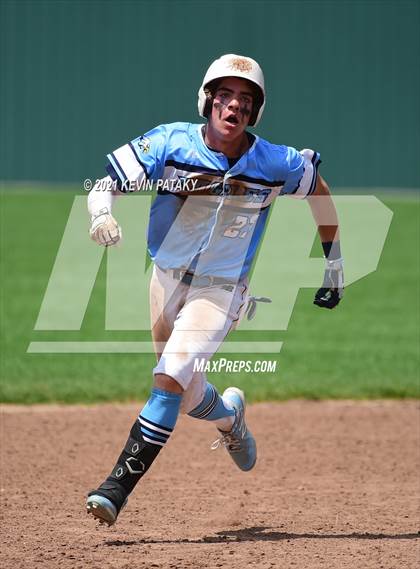 Thumbnail 2 in Waterford vs. East Catholic (CIAC Class M Semifinal) photogallery.