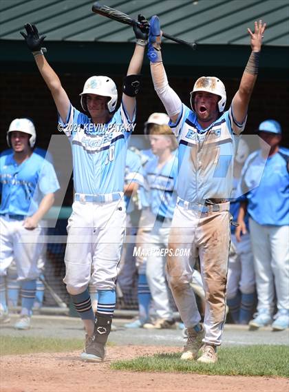 Thumbnail 3 in Waterford vs. East Catholic (CIAC Class M Semifinal) photogallery.