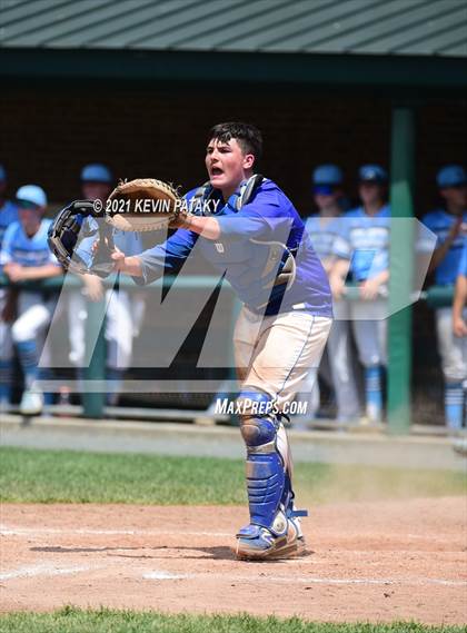 Thumbnail 2 in Waterford vs. East Catholic (CIAC Class M Semifinal) photogallery.
