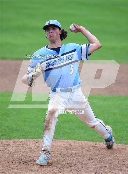 Thumbnail 2 in Waterford vs. East Catholic (CIAC Class M Semifinal) photogallery.