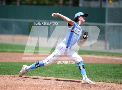 Thumbnail 2 in Waterford vs. East Catholic (CIAC Class M Semifinal) photogallery.
