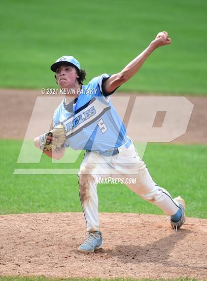 Thumbnail 2 in Waterford vs. East Catholic (CIAC Class M Semifinal) photogallery.