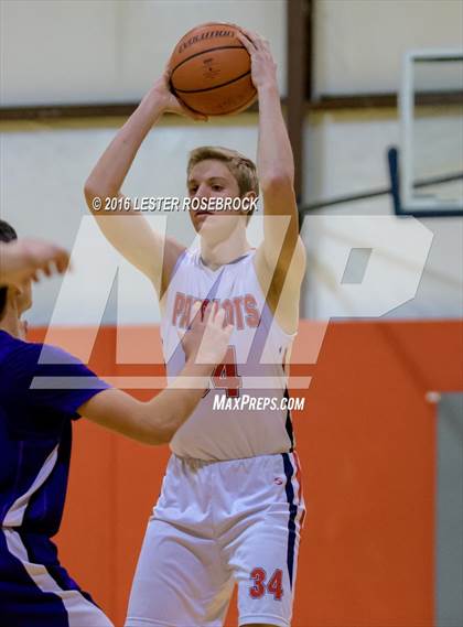 Thumbnail 1 in Knippa vs FEAST photogallery.