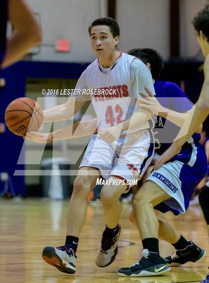 Thumbnail 2 in Knippa vs FEAST photogallery.