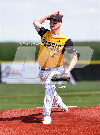 Thumbnail 1 in Sumner-Fredericksburg @ Wapsie Valley photogallery.